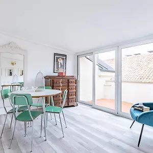  Appartamento The Roof - Citycenter - By Host4u Italia